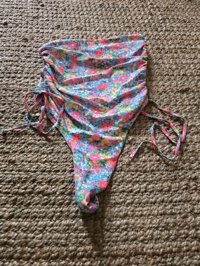 Womens Floral High-Cut Swim Bottoms - Multicolor